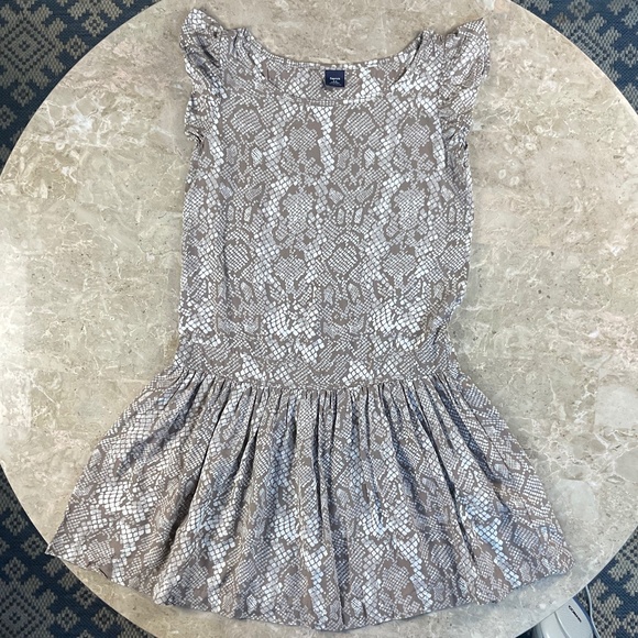 GAP Other - Gap Kids Brown Printed Dress with drop waist and flutter sleeve Size 8-9